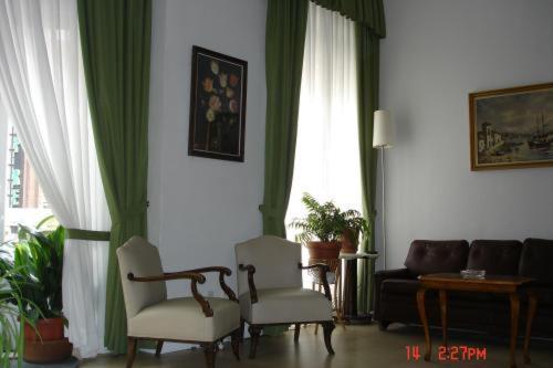 Hostal Excelsior Madrid Luaran gambar