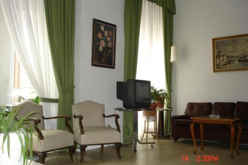 Hostal Excelsior Madrid Luaran gambar
